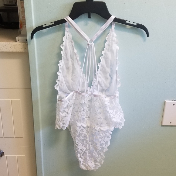 VENUS White lace body suit - Picture 5 of 6